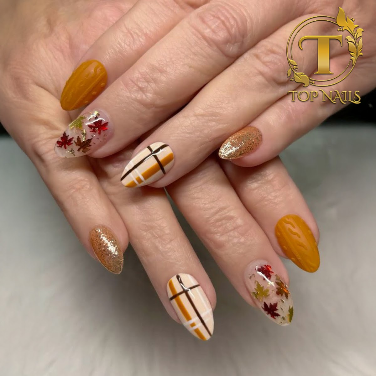 TOP NAILS nail photo 3